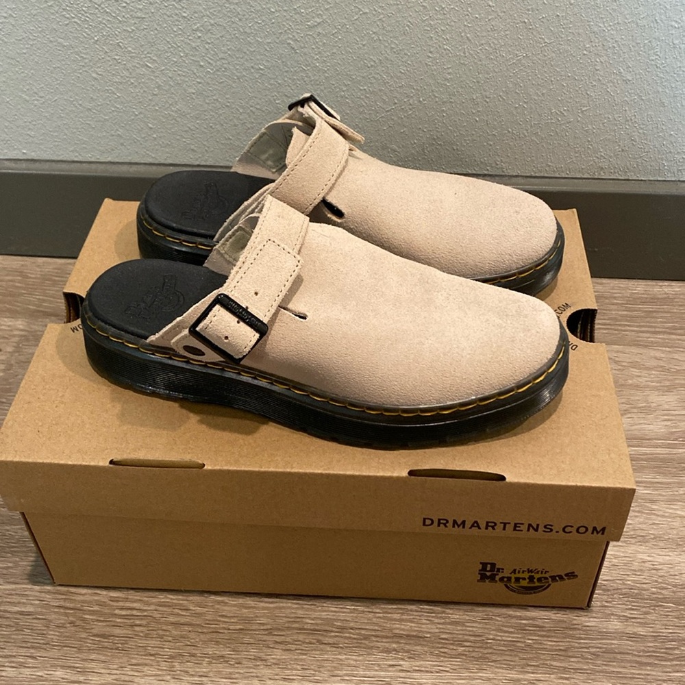COPY - Dr. Martens- CARLSON SUEDE CASUAL SLINGBACK MULES